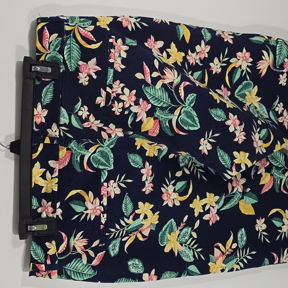 {Old Navy} High Rise Pixie Pants With Secret-Slim Pockets - Navy Floral SIZE 14 - Picture 8 of 14
